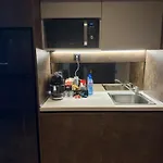 Ξενοδοχείο με διαμερίσματα Luxury Ivon