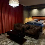 Luxury Ivon Ξενοδοχείο με διαμερίσματα