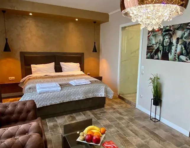 Luxury Ivon 4* Пловдив