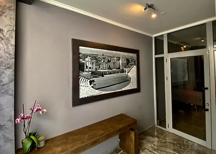 Luxury Ivon Апарт-отель Пловдив