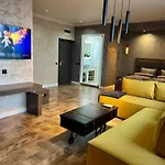 Luxury Ivon Aparthotel 4*
