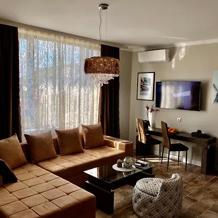 Hotel apartamentowy Luxury Ivon *